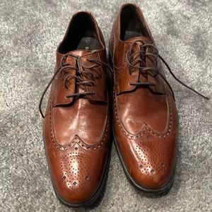 Banana republic men's dress shoes.  Size  9/12